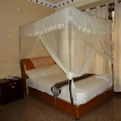 Makutano Hotel Hotels in Kitebi