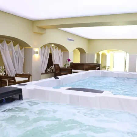 White Rock Castle Hotel & Wellness Club