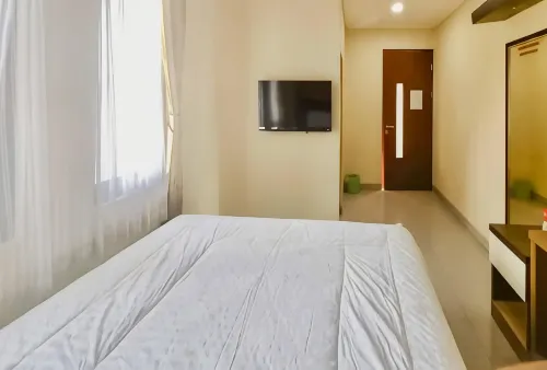 RedDoorz @ Jalan Raya Kaliwungu Selatan Kendal Hotels in Kendal