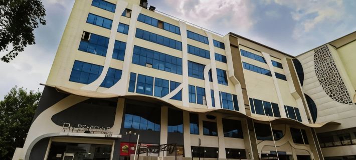 Regenta Inn Vadodara Hotels in Vadodara
