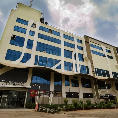 Regenta Inn Vadodara Отели рядом с Аэропорт Вадодара