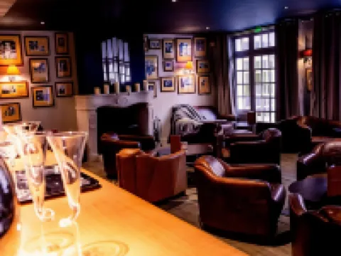 Hotel le Lion d'Or et Restaurant la Table du Lion Hotels in Bayeux