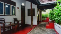 Habarana Inn Hotels in Palugaswewa