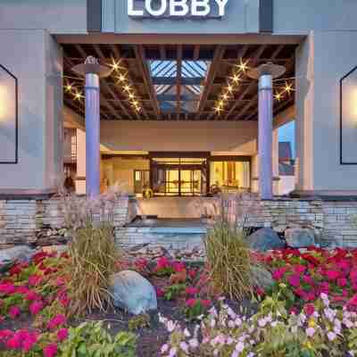 The Coast Kamloops Hotel & Conference Centre Hotel Exterior