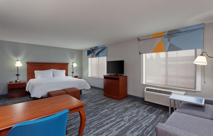 Hampton Inn & Suites Clovis-Airport North
