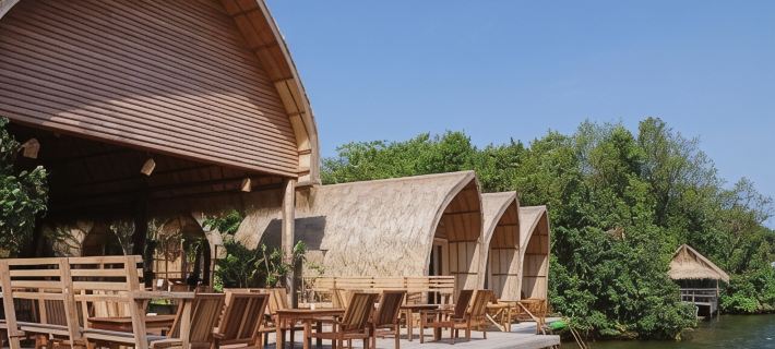 Bamboo Bungalow Отели в г. Кампот