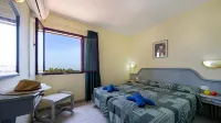 Bungalows Maspalomas Oasis Club - All Inclusive. - 2-Star