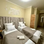 Mars Mini Hotel - 인 (Inns)