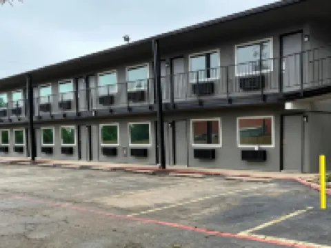 Studio City Suites, a Travelodge by Wyndham Hotels in Texarkana