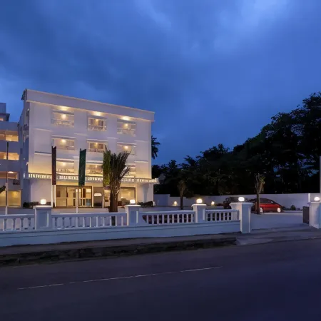 Hotel Park Residency