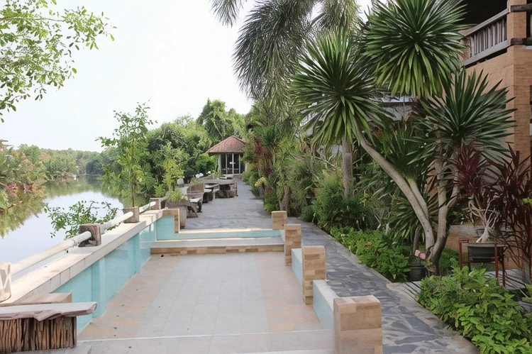 รูปภาพของโรงแรม บ้านริมน้ำรีสอร์ท