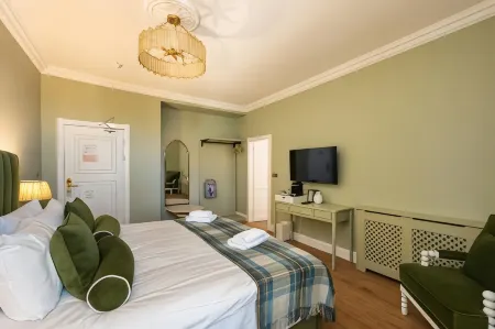 No. 53 Frederick Street