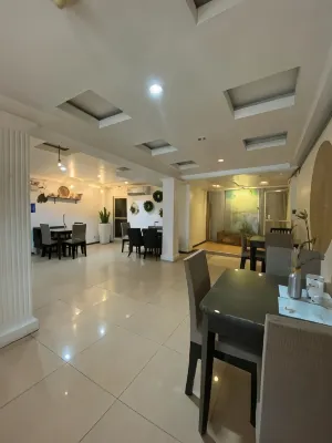 67th Boulevard Pension House - spa
