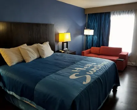 Days Inn by Wyndham Thomson Hotels in McDuffie County