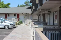 Cedarwood Inn of Ashland