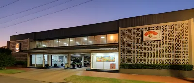 Comfort Inn Crystal Broken Hill Các khách sạn gần J P Keenan Lookout