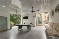 Hotel Natural Hill's by H&R Hotel di Utica