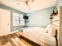 Treehouse Getaway Hotels in Edgefield County