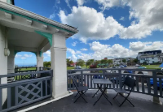 Beach Hotel Torbay B&B