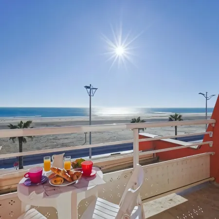 Logis Hôtel & Restaurant Mediterranee