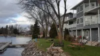 Snug Harbor Inn Hotels in Sturgeon Bay