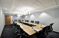 Holiday Inn Express Romulus / Detroit Airport