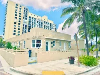 聖莫里斯海灘旅館 Hollywood Beach Trikke附近的飯店