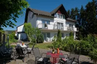 Land-Gut-Hotel BurgBlick Hotels in Bad Sobernheim
