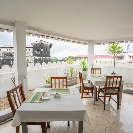 Stonetown View Inn