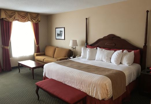 4. 샤토 상 존 트..