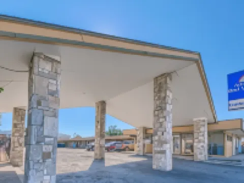 Americas Best Value Inn Uvalde Hotels in Uvalde