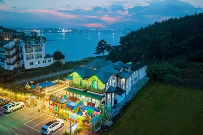 Taean Seesong Pension Hotels near Ch'ŏngp'odae-haesuyokchang