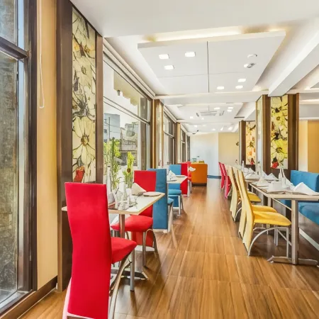 The Vaishnodevi Sarovar Portico