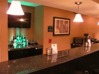 Cobblestone Inn & Suites - Ambridge, PA - bar