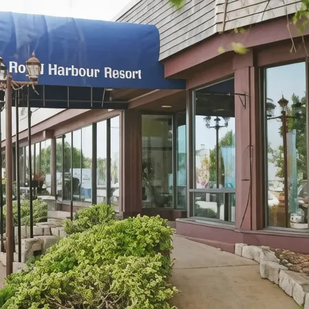 Royal Harbour Resort