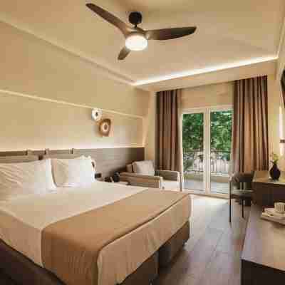 Electra Hotel Rooms