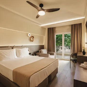 Electra Hotel