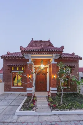 Prana Studio Villa Hotels in Klaten