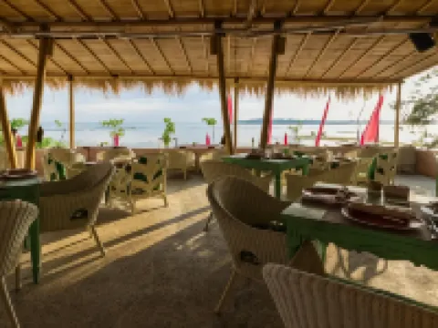 吉利阿爾粉色可可酒店 吉利阿爾酒店