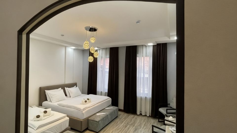 Shosh Palace Hotel