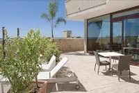 Hotel Alba Hotel in zona Spiaggia di Punta Prosciutto