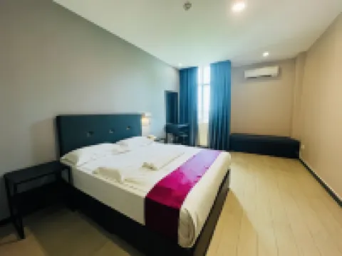 Galaxy Hotel Hotel di Simpang Ampat