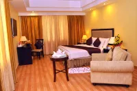 Gokulam Park Sabari-Siruseri Sipcot Hotels in Navalur