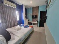 Hotel the Journey Patong New