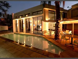 The Lakes Boutique Lodge