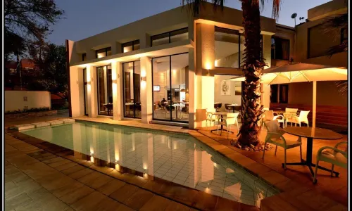 The Lakes Boutique Lodge