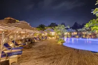 Mayfair on Sea, Morjim Beach, Goa 모짐 호텔