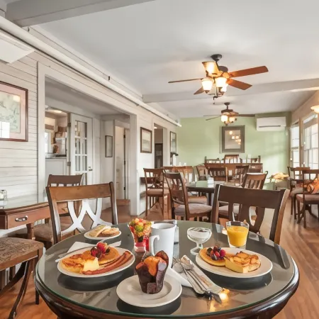 First Colony Inn