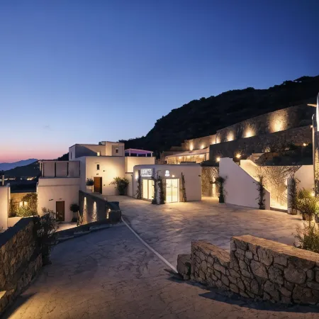 Arcs Suites & Residences