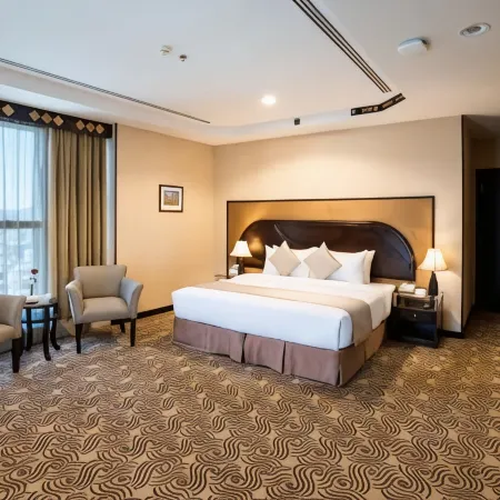 Awaliv Hotel